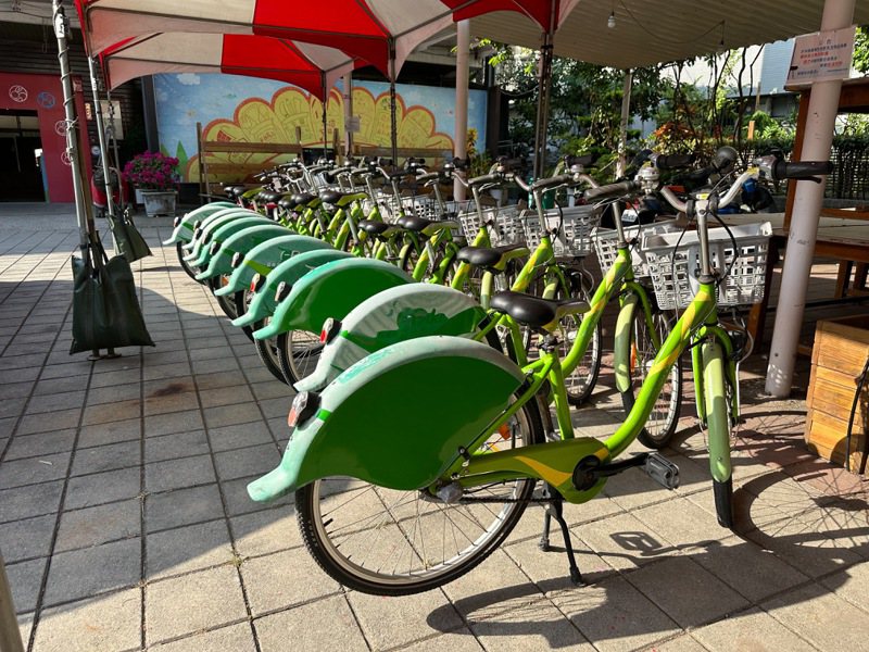 台南市環保局藏金閣推出「耶誕省金年終慶活動」，惜福T-Bike腳踏車再次開賣。圖／南市環保局提供