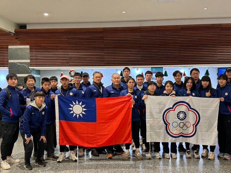 中華隊今天前往程香港備戰第4屆香港亞洲青年暨青少年定向越野錦標賽。圖／中華民國定向越野協會提供