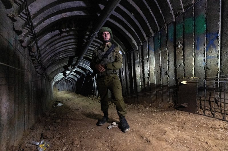 以色列國防軍發言人哈加里表示，「我們已搗毀加薩走廊北部的哈瑪斯軍事結構。」路透社