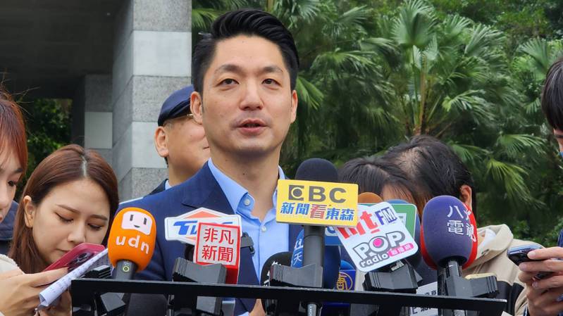 台北市長蔣萬安上午參加貓空纜車新春換新裝記者會受訪。記者楊正海／攝影