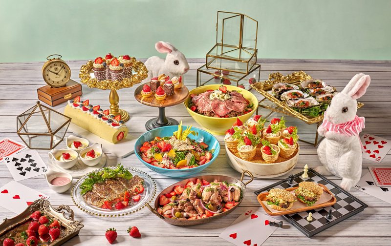 敘日全日餐廳推出季節限定的「甜莓夢境」。圖/六福旅遊集團提供