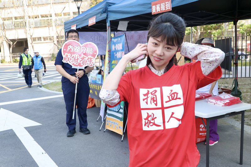 民進黨前立委高嘉瑜出席活動，她已表態爭取參選台北市長。記者林俊良／攝影