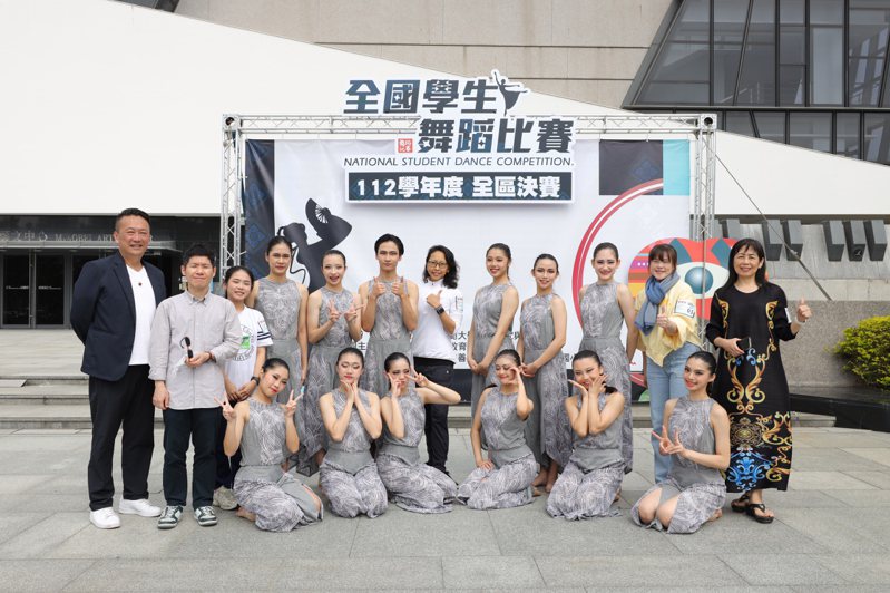 竹北高中舞蹈班參加112學年度全國學生舞蹈比賽，表現優異。圖／竹北高中提供