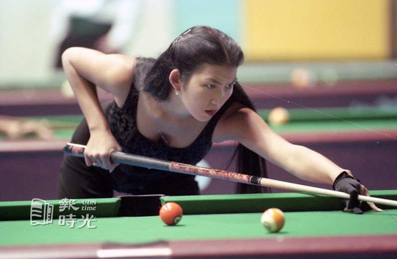 世界花式撞球賽。圖為韓裔美國選手珍納‧李。圖／聯合報系資料照(1998/11/13  本報記者攝影)
