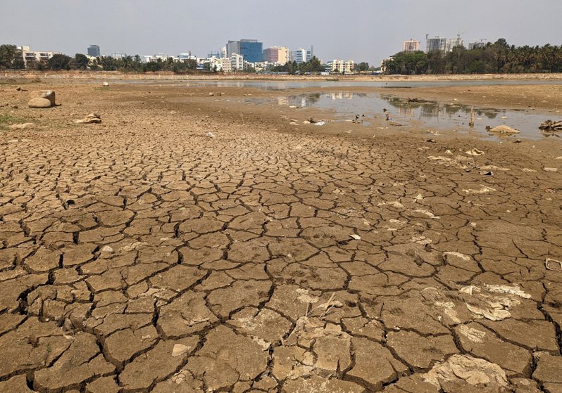 印度班加羅爾嚴重缺水，影響跨國企業營運。路透