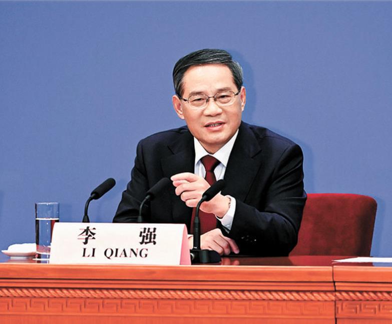 大陸總理李強2023年曾出席總理記者會並回答中外記者提問。 新華社