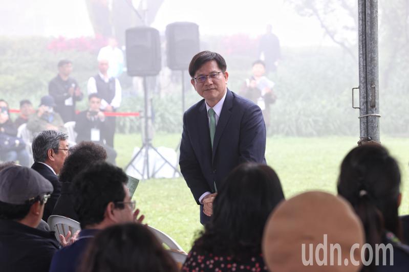 总统府秘书长林佳龙（中）出席郑南榕纪念会。记者邱德祥/摄影