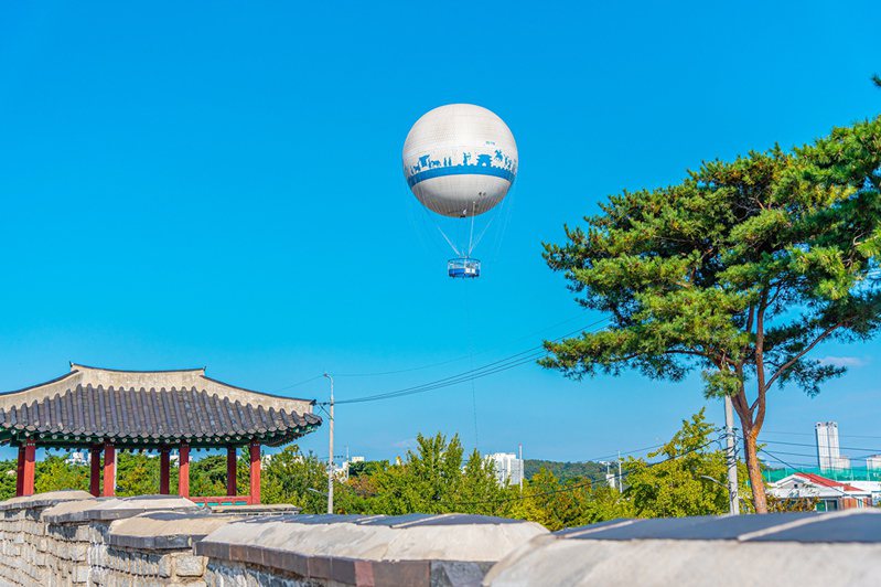 揭開夏季旅遊序幕，精彩行程囊括日韓超值輕旅行。業者提供