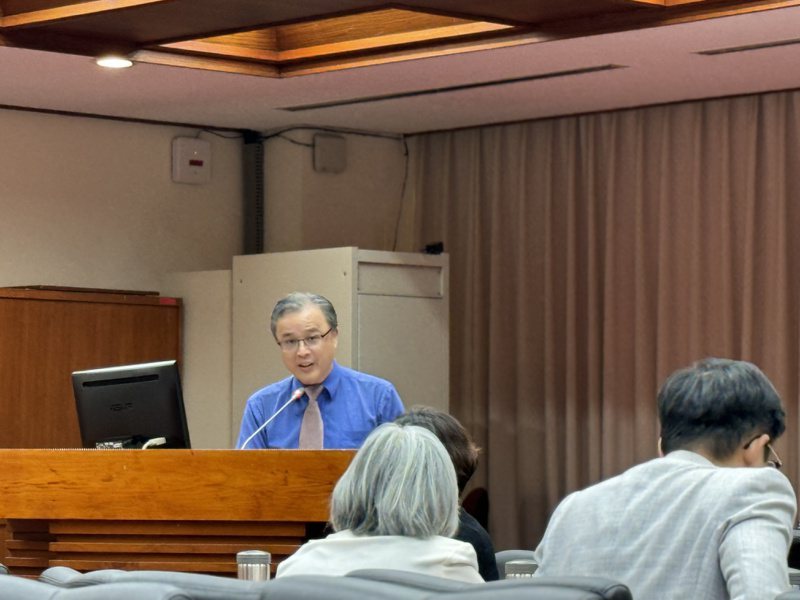 教育部學務特教司長吳林輝在公聽會上說，各界對於增置輔導人力有高度共識。記者李芯／攝影