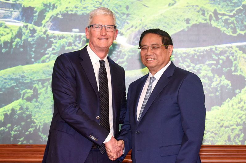 蘋果公司執行長庫克近日訪問越南，並於16日與越南總理范明政會面。法新社