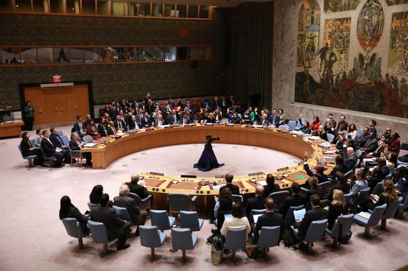 法新社報導，聯合國安全理事會18日表決有關巴勒斯坦申請加入聯合國的決議草案，美國動用否決權，等於是阻止聯合國承認巴勒斯坦的國家地位。新華社