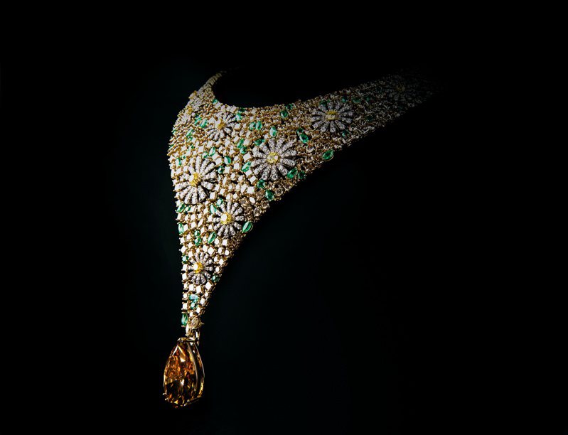 DAMIANI Margherita Desert Garden沙漠花园钻石雏菊项链，2,850万元。图／DAMIANI提供