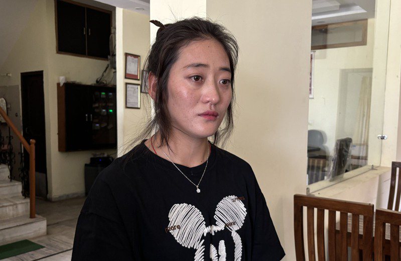 15歲時就曾因爭取宗教自由而入獄3年的藏人南吉（Namkyi，圖），2023年6月與姑母一同逃出西藏，來到印度。她希望成為西藏人的聲音，告訴世人西藏內部的真實情況。中央社