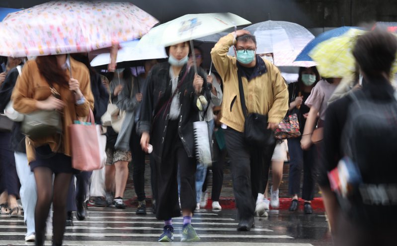 周三、周四有一波鋒面影響台灣，是梅雨季影響台灣的第一道鋒面。本報資料照片