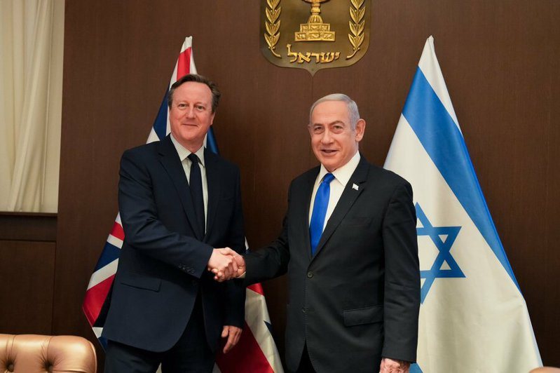 英國外相卡麥隆與美國國務卿布林肯近日表態，喊話哈瑪斯接受以色列40天的停戰方案。（@David_Cameron via X）