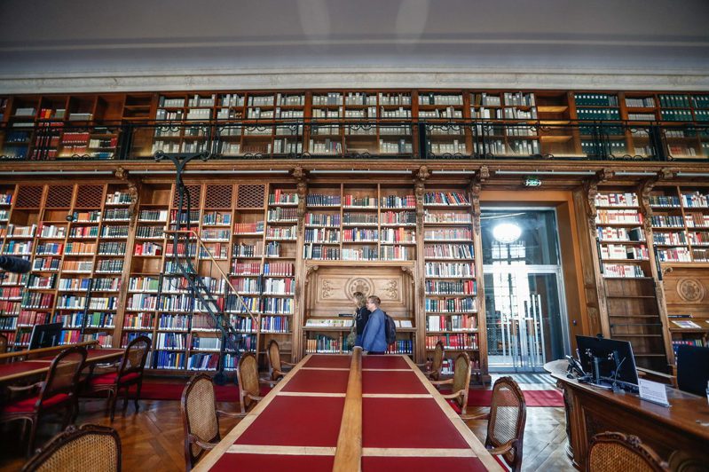 法國國家圖書館。圖／歐新社