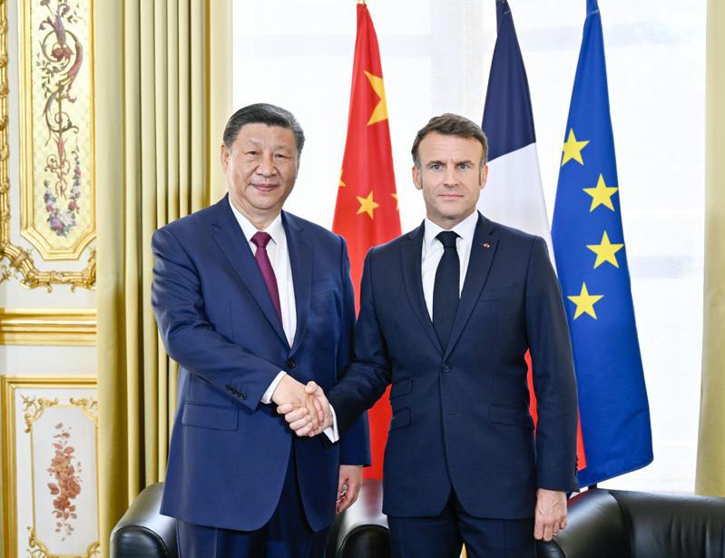 大陸國家主席習近平6日在巴黎愛麗舍宮與法國總統馬克宏舉行會談，大陸並於7日發布「中法關於中東局勢的聯合聲明」。（新華社）