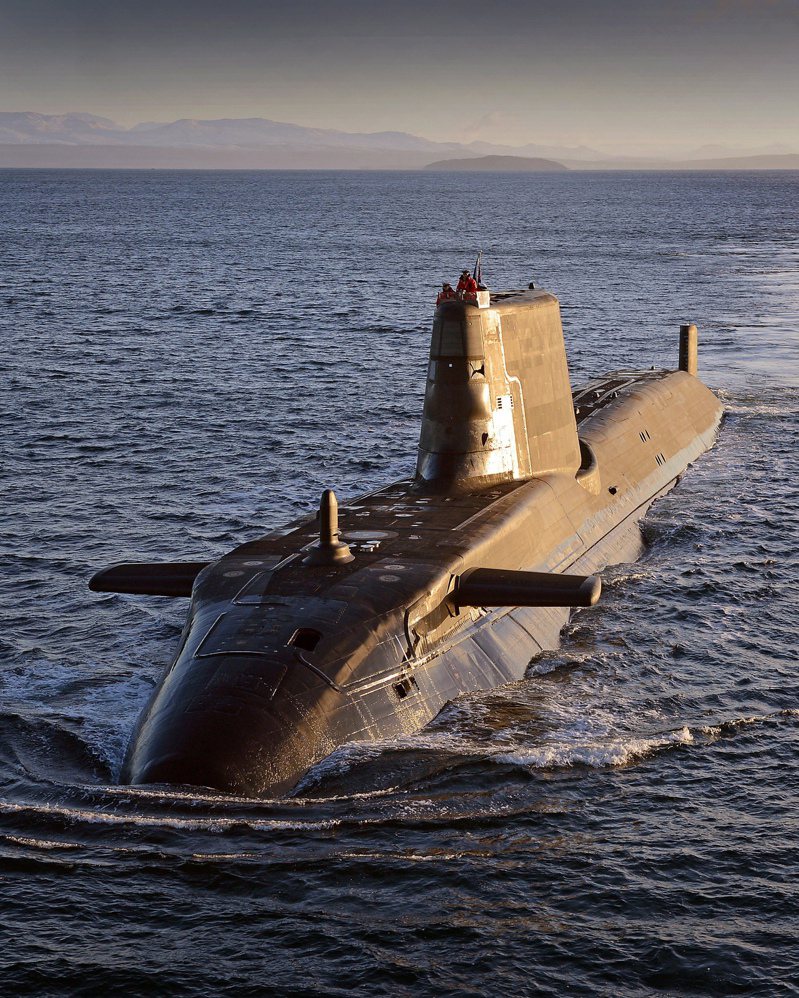 目前英国海军拥有4艘机敏级核潜舰，图为「伏击号」 HMS Ambush。（取材自维基百科）(photo:UDN)