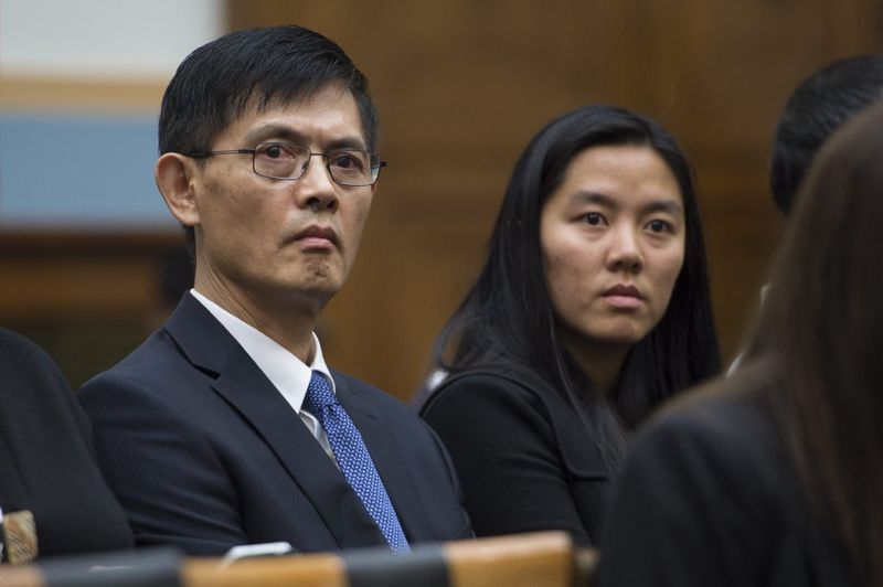 天普大学教授郗小星(左)2015年出席国会作证。图／欧新社(photo:UDN)