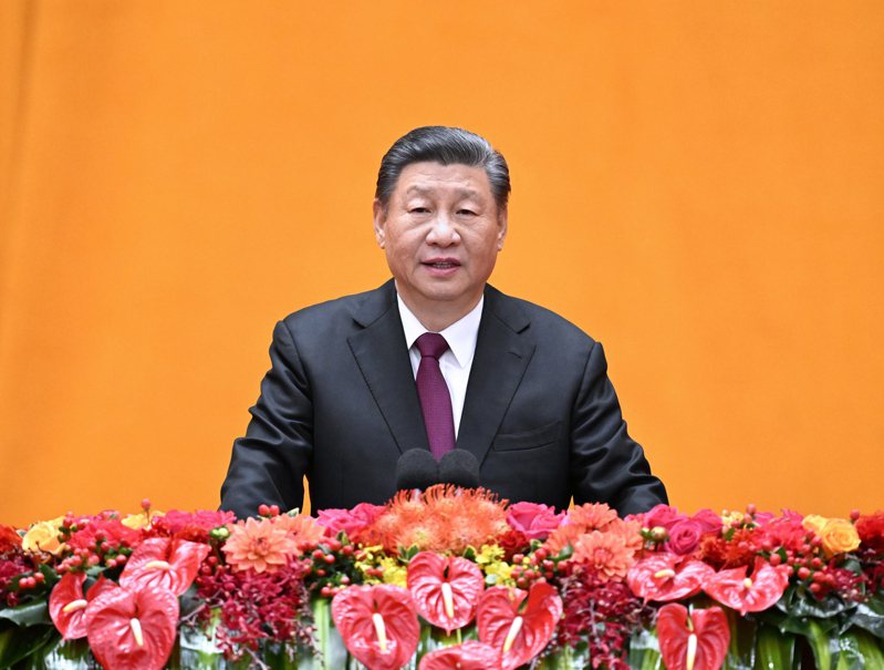 中共最高領導人習近平在春節團拜會上，表示放眼全球仍是「風景這邊獨好」。（新華社）