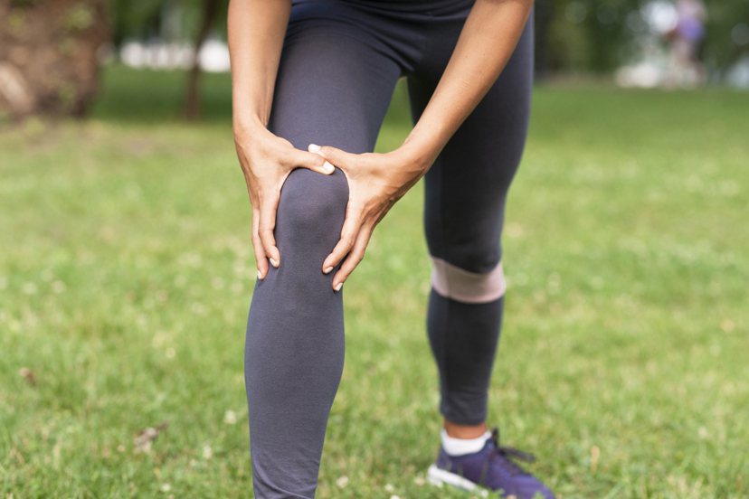 膝蓋曾經受傷，或是體重導致平時膝蓋負擔較重的人不適合波比跳。 圖／freepik