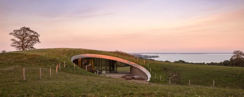 【設計與生活】丹麥山上的哈比屯／自然與歷史人文的地景建築