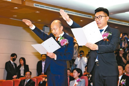 新國會龍頭爭霸，代表國民黨角逐的韓國瑜、江啟臣昨順利當選正副院長，並宣誓就職。 圖／聯合報系資料照片