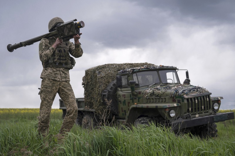 烏克蘭防砲部隊捍衛首都基輔，與特種部隊「薩滿營」分進合擊。美聯社
