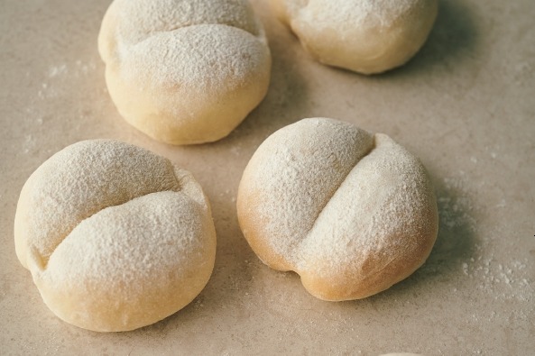 食譜／海蒂的白麵包  像棉花般軟綿綿的歐式白麵包