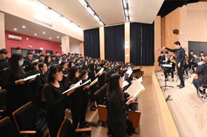 「全台灣所有藝術類，特別是音樂系，兼任老師占比特別嚴重。」一名資深教授表示，音樂系教學多是一對一，需要的老師量本來就大。示意圖。圖／清大提供