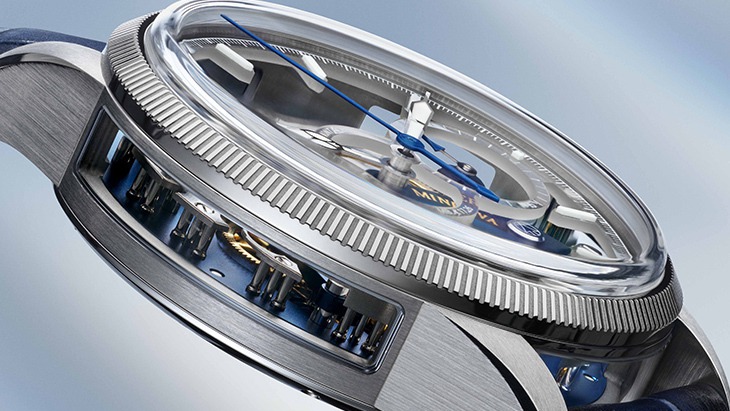 全新腕錶搭載MB M17.26機芯並以柱狀結構支撐，透過光線透射照亮機芯展現精湛工藝。 圖／城邦國際名表提供