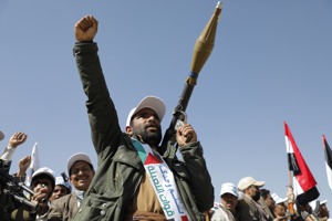 葉門青年運動的士兵上街聲援哈瑪斯。歐新社