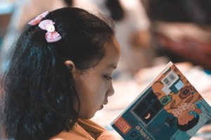 培養閱讀素養－讓孩子「搶著閱讀」的方法