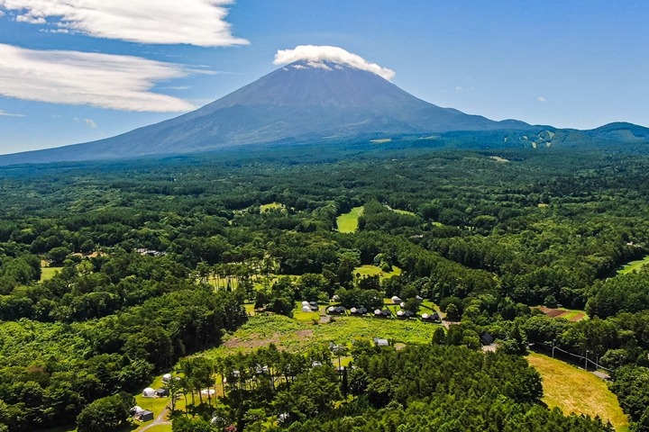 日本旅遊：<u>富士山</u>腳豪華露營再+1！玩翻河口湖水上活動大啖BBQ