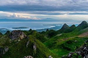 靠生態旅遊挺過疫情－菲律賓小漁村，轉型綠色景點