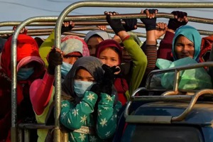 柬埔寨服飾工人...每天活在「死於通勤路上」的恐懼