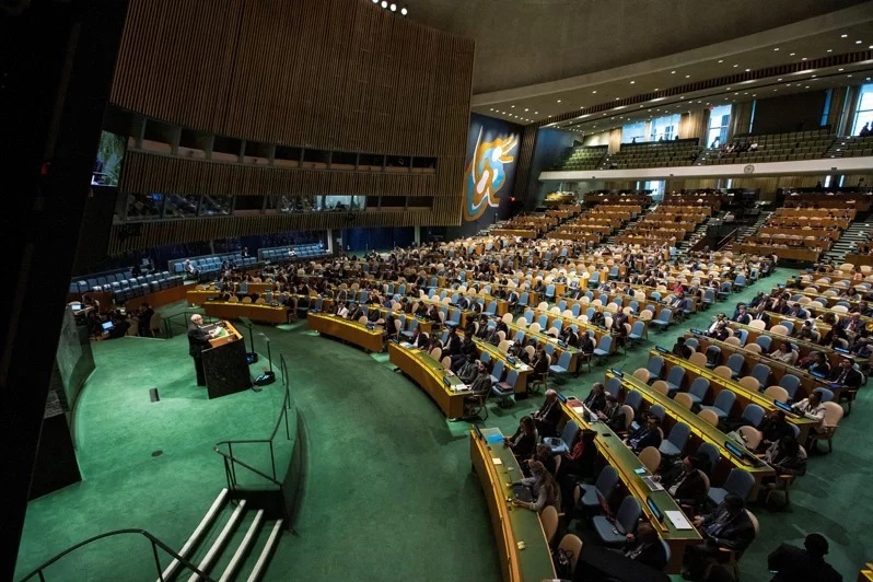 Pour représenter l’insatisfaction !L’Assemblée générale de l’ONU a voté massivement en faveur de l’adhésion de la Palestine à l’ONU. Un regard sur le conflit sur l’identité nationale palestinienne La situation au Moyen-Orient est mouvementée Mondial |