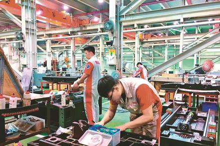 中華經濟研究院5日發布2024年2月台灣製造業採購經理人指數（PMI）。 聯合報系資料照