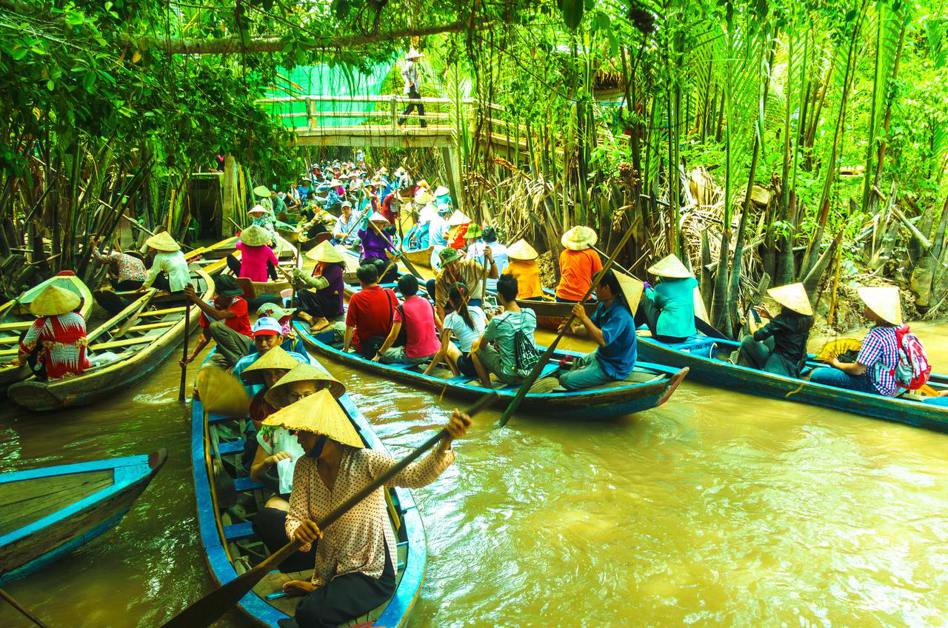 泰國美功河（Mae Klong River）在疫情前，是旅遊業者力推的行程。 圖／unsplash