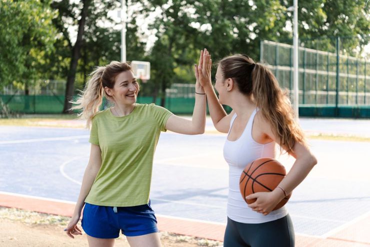 看「運動賽事」和運動一樣健康？有助增加「生活滿意度」？ 研究：實際入場支持至少能獲「4大好處」