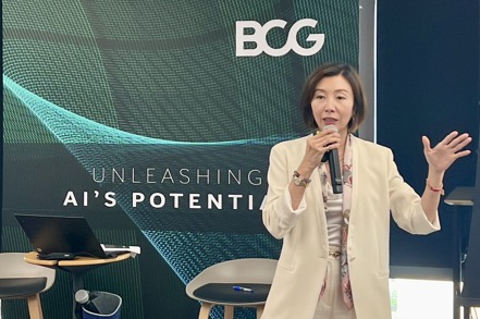 BCG董事總經理暨合夥人、BCG大中華區營運專項共同負責人陳美融表示：「現在晉升到 AI 2.0的企業只佔3%至5%，約八成五都還停留在 AI 0.0的階段，從 AI 1.0進階到 AI 2.0，有機會在三年內達成。」 (BCG/提供)