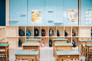 教室掃具間也是座「美術館」－把美感藏進教育裡