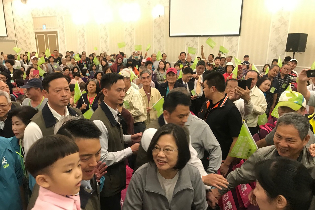 台灣經濟表現亮眼 蔡英文：民主可以當飯吃 | 聯合新聞網