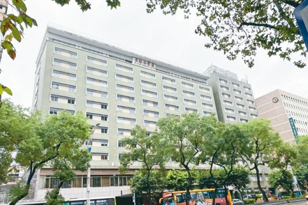 除了手中持股表現亮麗，國賓的旗下飯店也陸續改建，台北國賓飯店將改建成一棟飯店、兩棟住宅。 聯合報系資料照