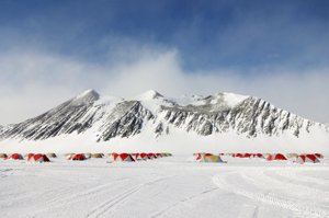 Airbnb與海洋保護協會 召募科學志工前往南極考察