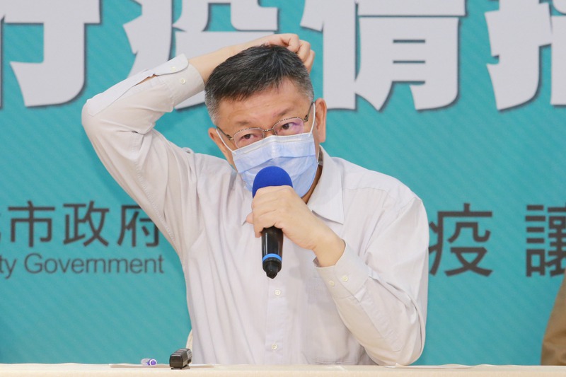經歷錢櫃KTV大火和萬芳高中地理科教師甄選爭議，現在的台北市長柯文哲似乎與5年前自詡進步的白色力量、誓言要推倒藍綠高牆的柯文哲，漸行漸遠。 圖／聯合報系資料照片