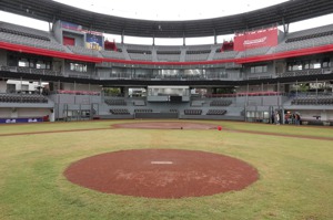 新竹市立棒球場開幕後問題頻傳，專家認為，在施工時間緊迫之下，還選在今年開幕是一大關鍵。圖／聯合報系資料照片
