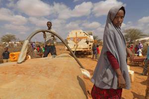 當雨季消失三年－索馬利蘭牧民，在旱災裡逐漸乾枯的生命