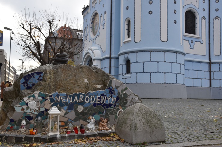 斯洛伐克slovakia｜Bratislava布拉提斯拉瓦-新藝術的產物-藍色教堂