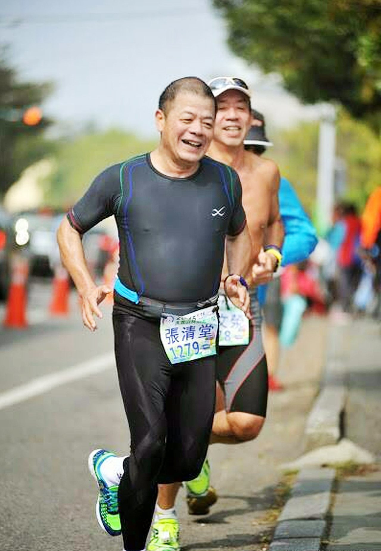 台中市前市議長張清堂熱中慢跑，近年來更是馬拉松的常客，不只展現健康形象，也贏得健康。